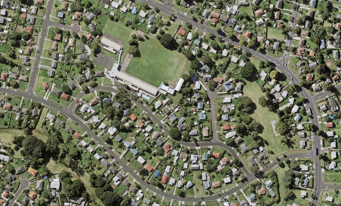 10/12 Taratoa Street, Point England, Auckland - Carousel 1