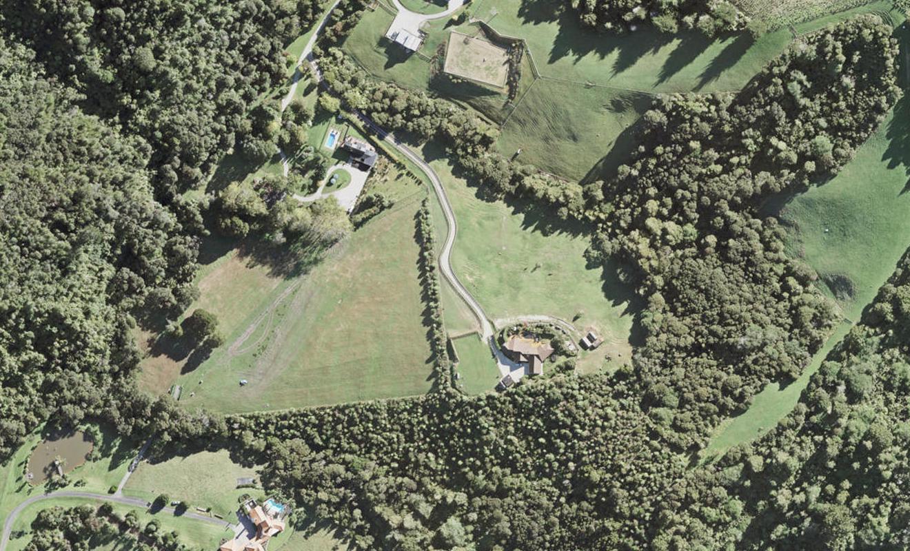 97 Hartway Grove, Albany - Carousel 1