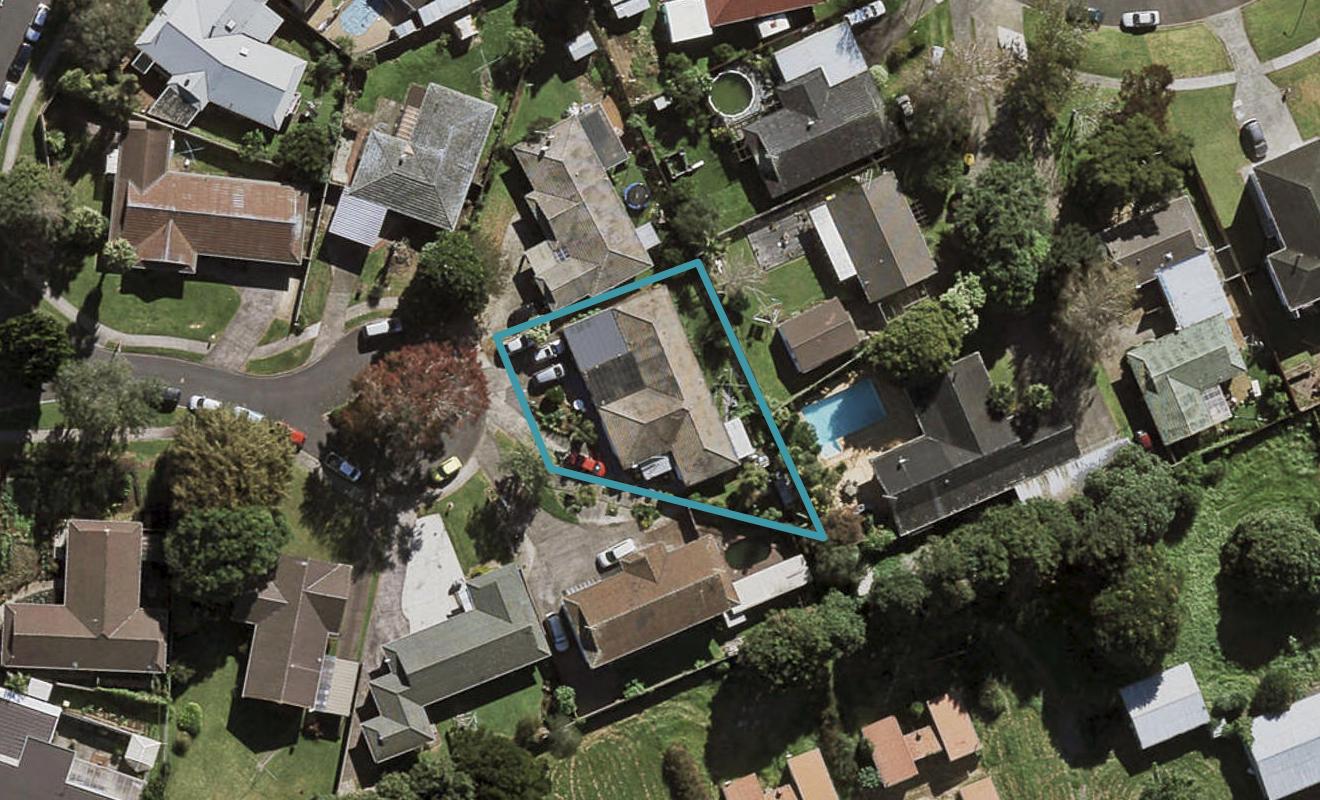 9 Isola Place, Manukau, Auckland - Carousel 1