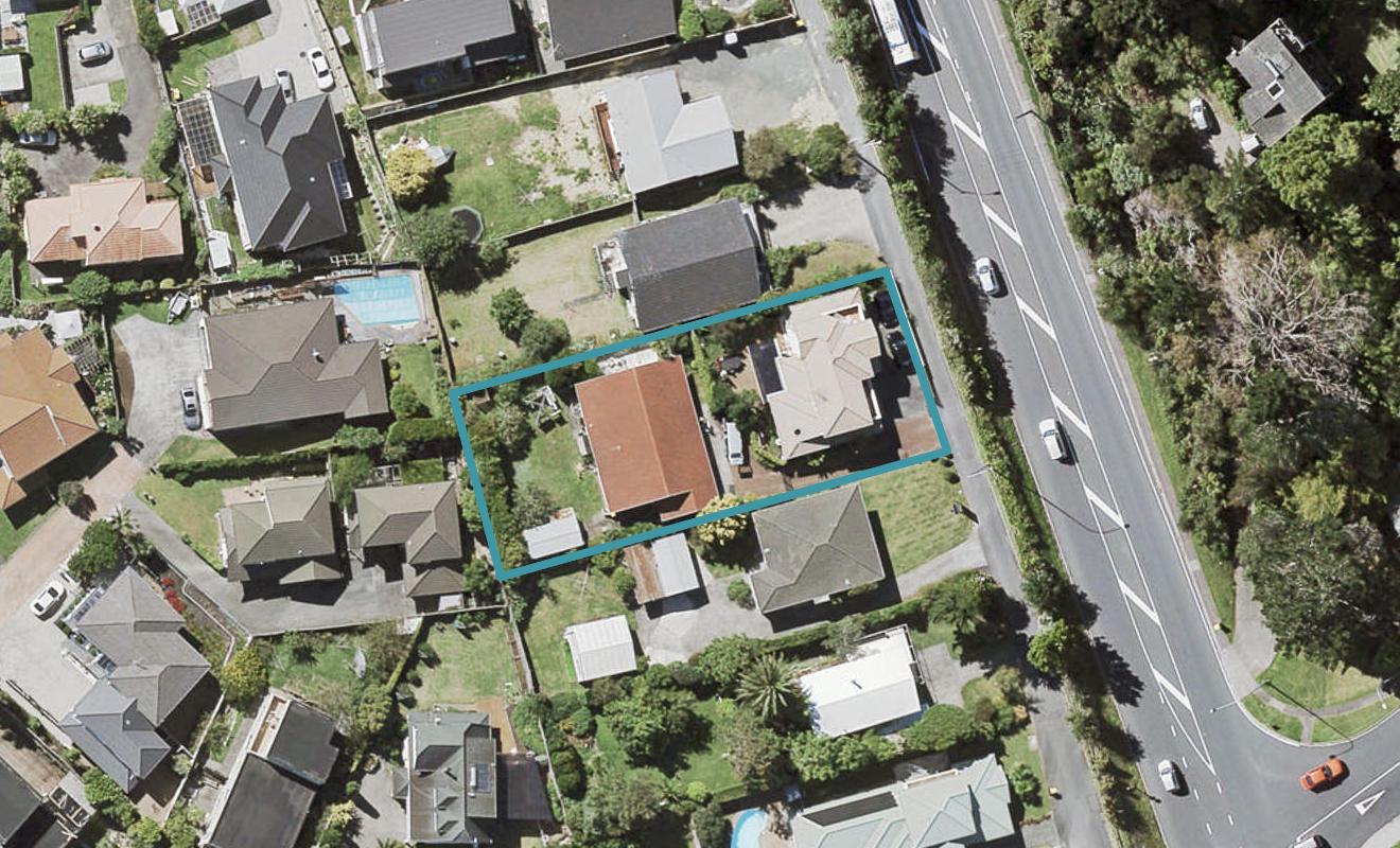 2/748 East Coast Road, Pinehill, Auckland - Carousel 1