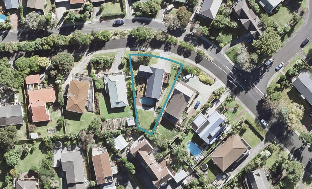 12 Lingham Crescent, Torbay, Auckland - Carousel 1