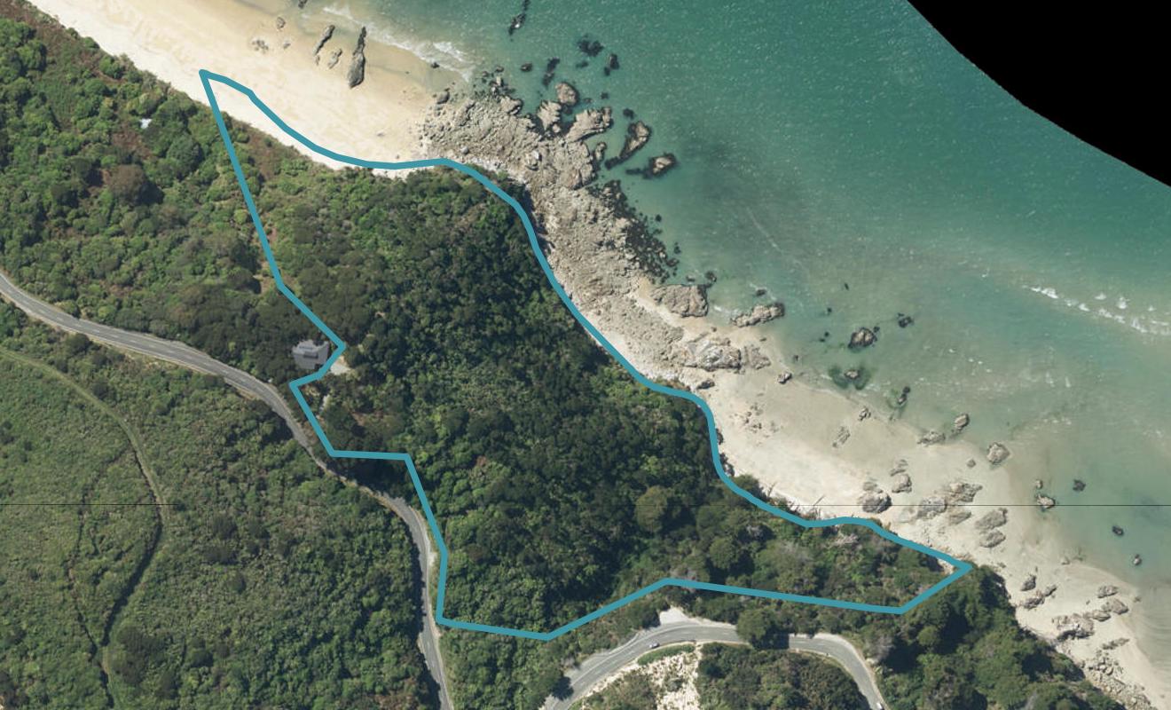 1447 Abel Tasman Drive, Takaka - Carousel 1