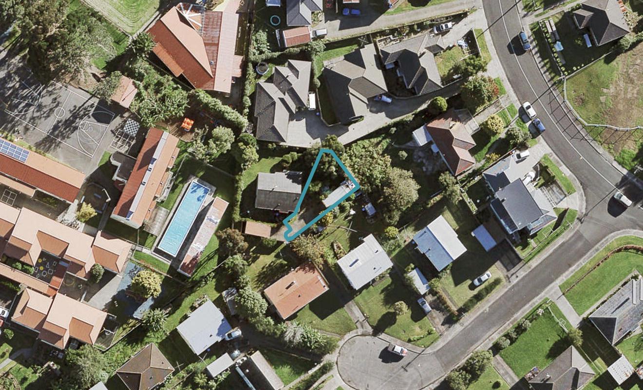 14 Puhua Lane, Mount Roskill, Auckland - Carousel 1