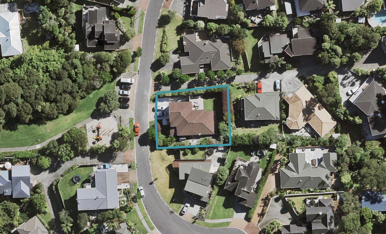 22 Chamari Close, Titirangi, Auckland - Carousel 1