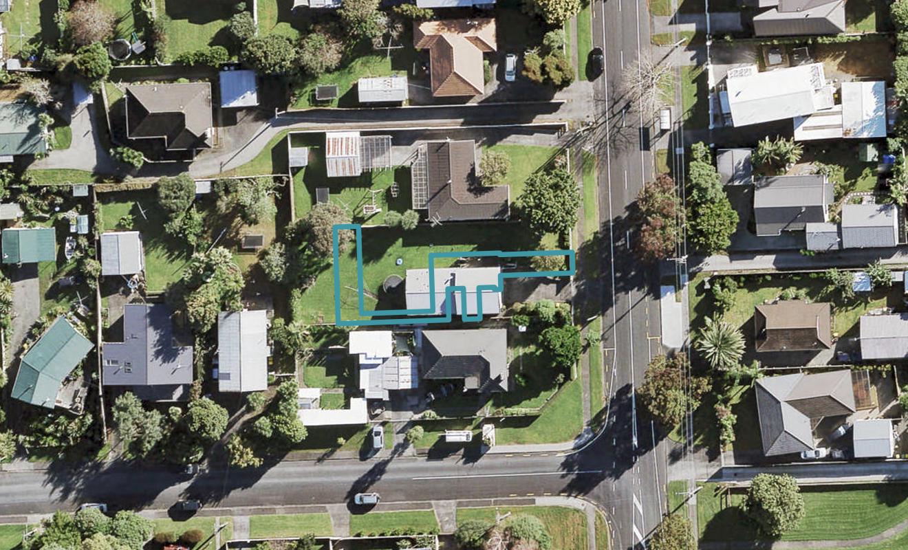 6/89 Beach Road, Te Atatu Peninsula, Auckland - Carousel 1