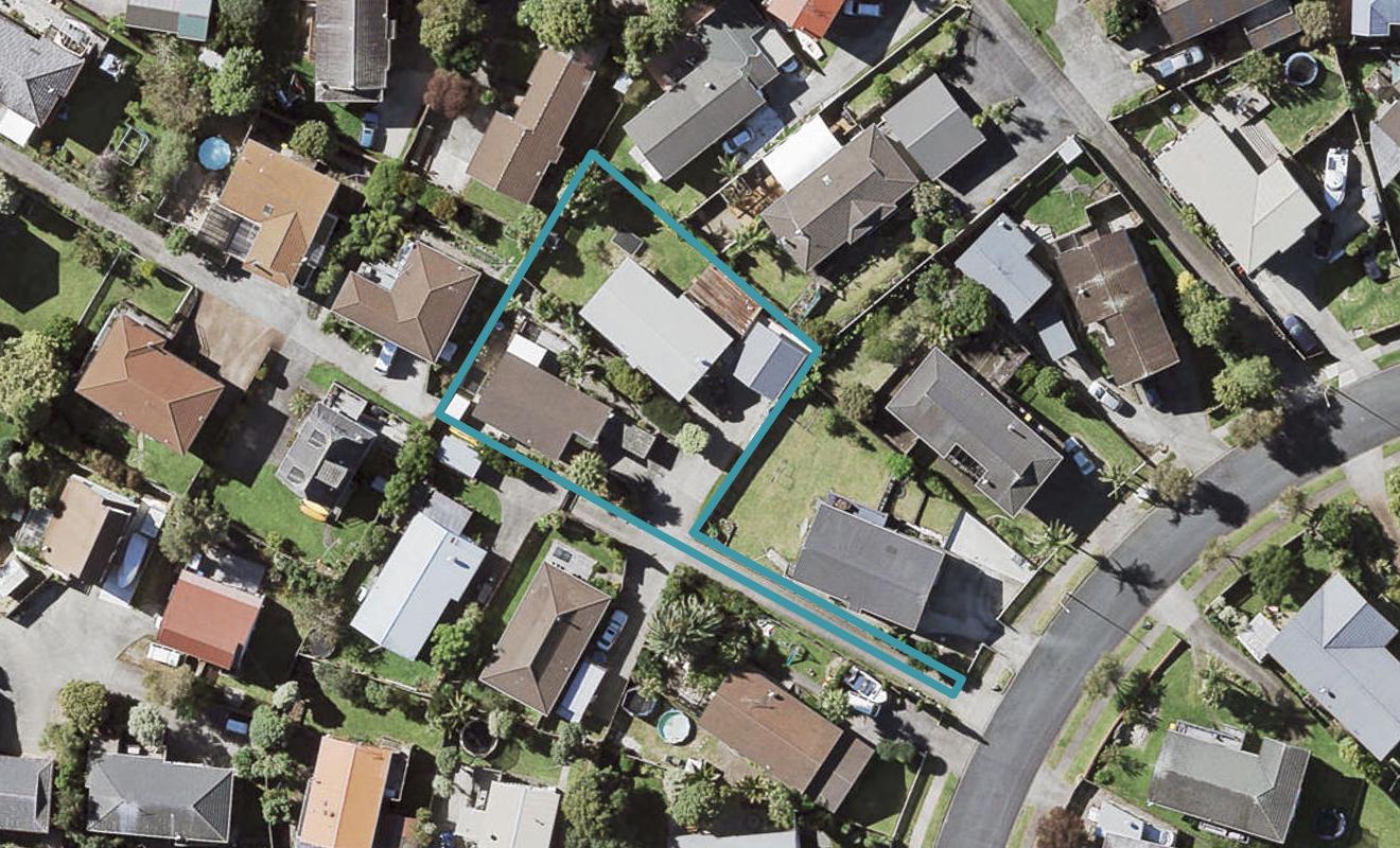 2/36 Sandgate Avenue, Botany Downs, Auckland - Carousel 1