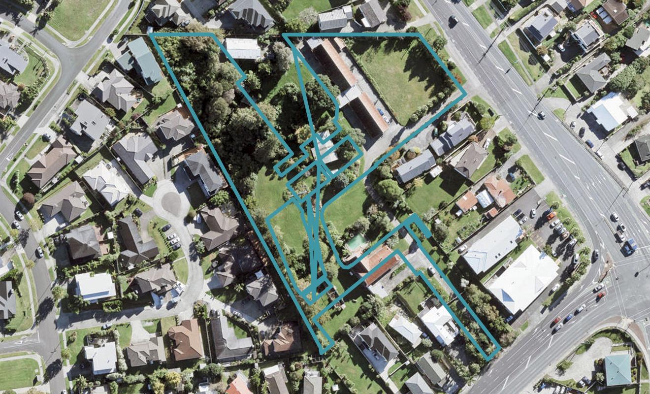 958 East Coast Road, Northcross, Auckland - Carousel 1
