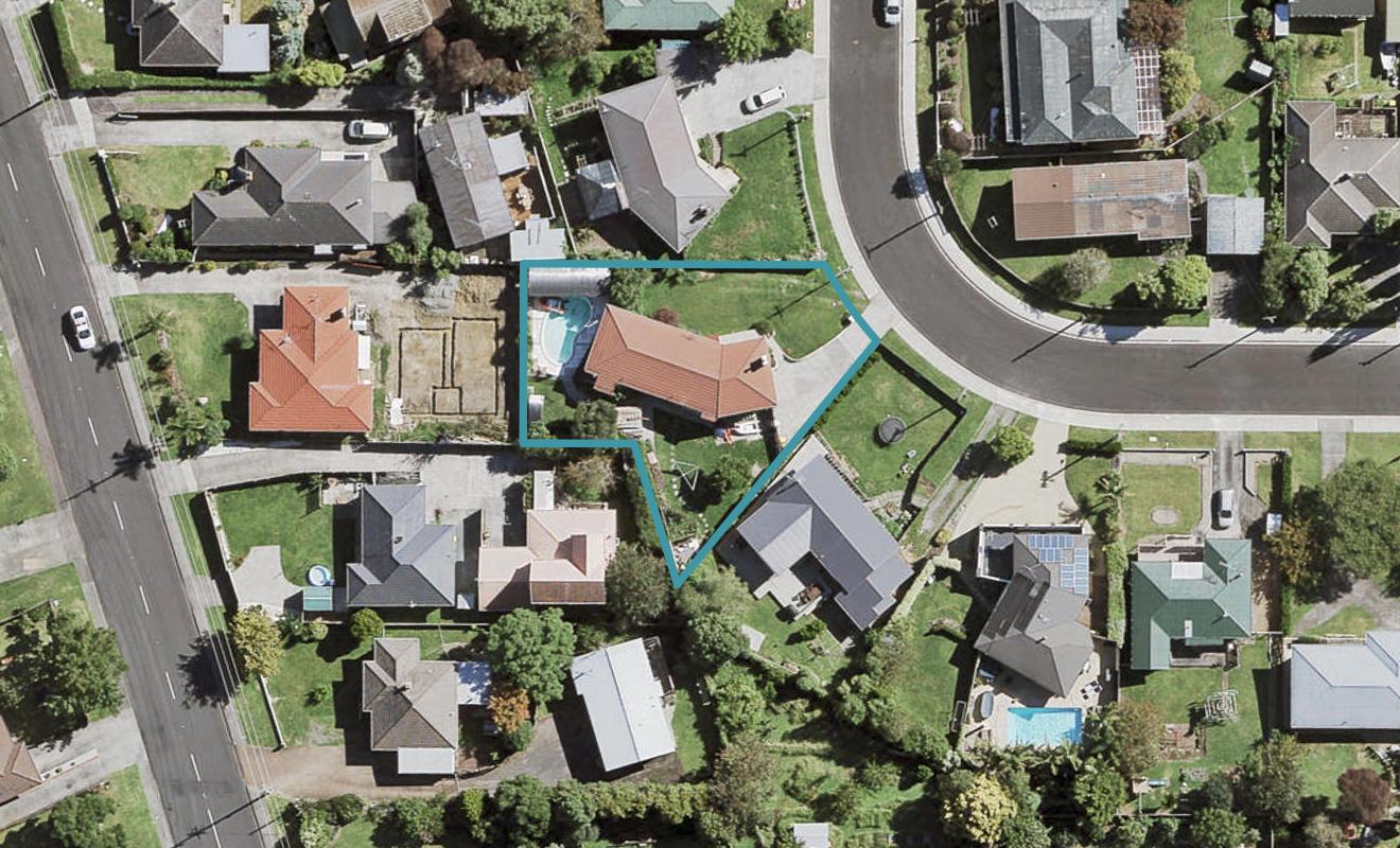 5 Rembrandt Place, Opaheke, Papakura - Carousel 1