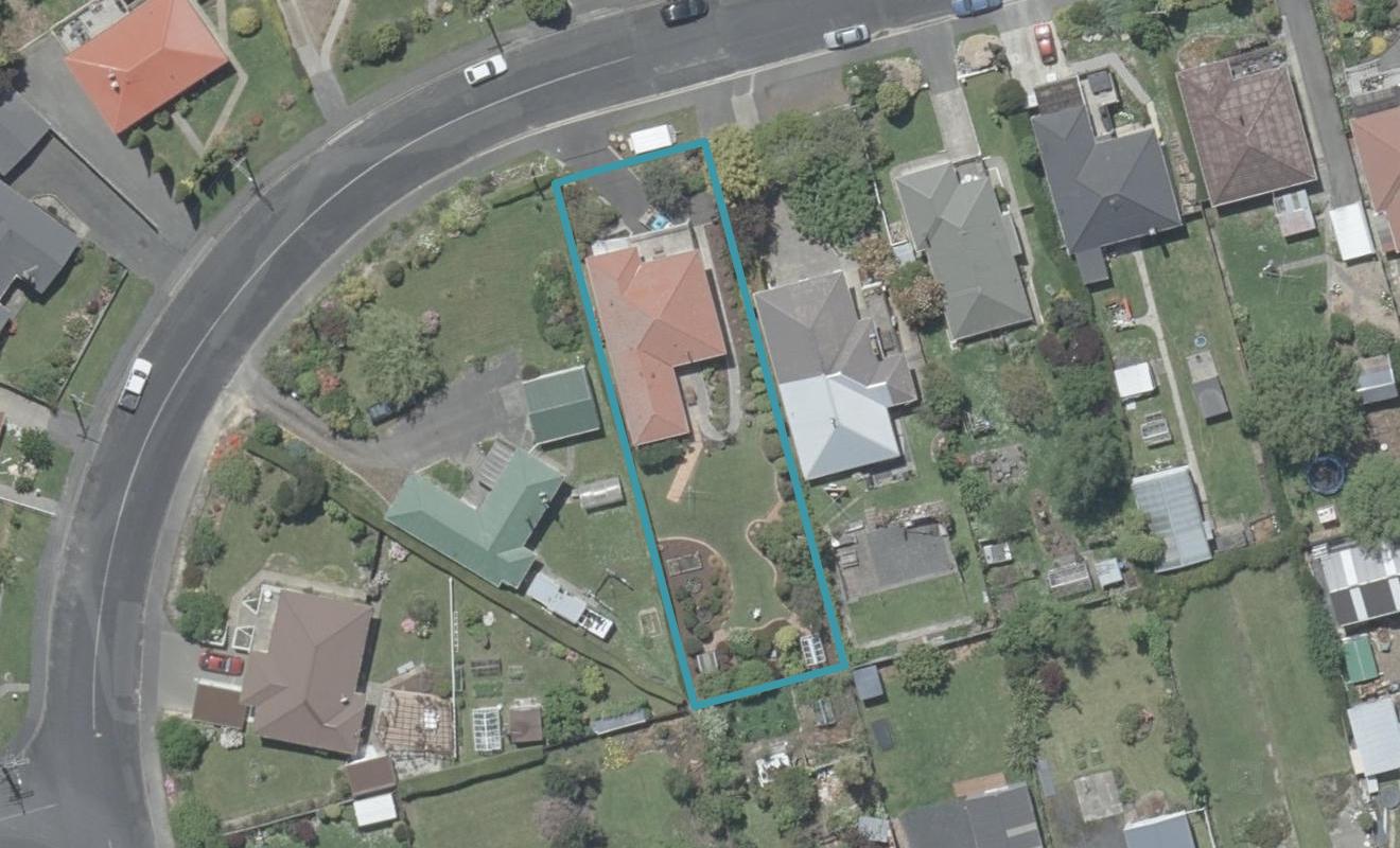 10 Martin Road, Fairfield, Dunedin - Carousel 1