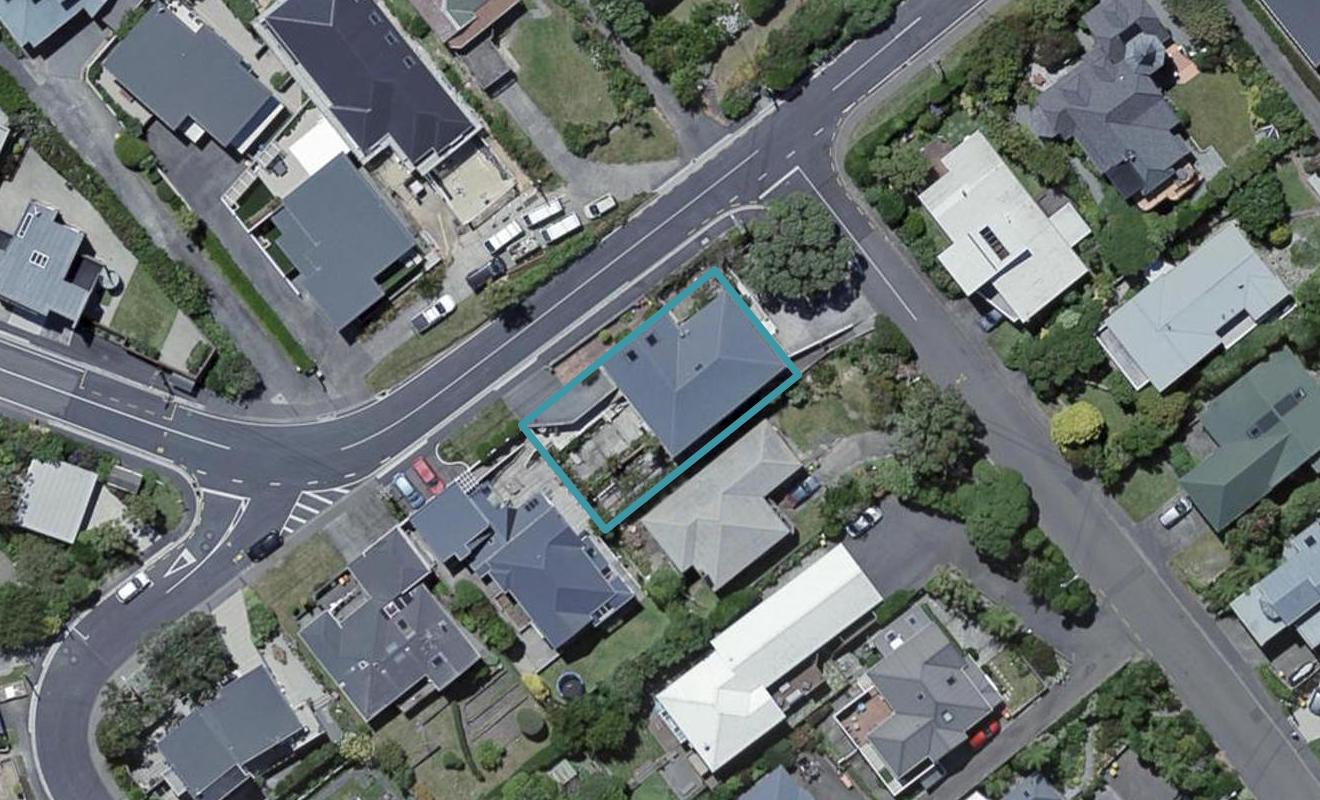 39 Waru Street, Khandallah, Wellington - Carousel 1
