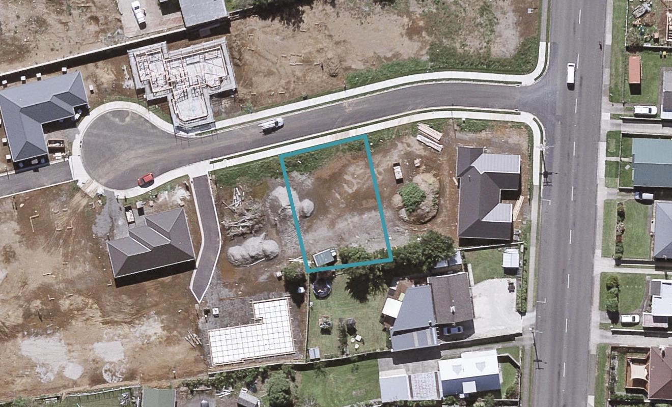 5 Howe Place, Upper Vogeltown, New Plymouth - Carousel 1