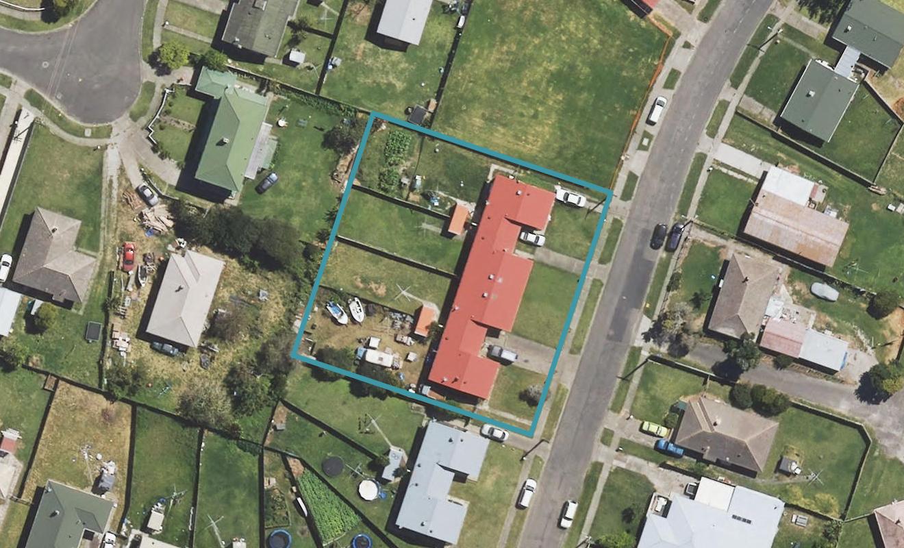 11 Oxford Street, Kaiti, Gisborne - Carousel 1