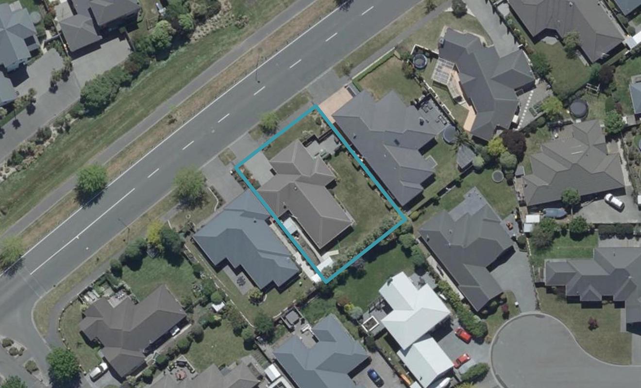 84 Rothesay Road, Parklands, Christchurch - Carousel 1