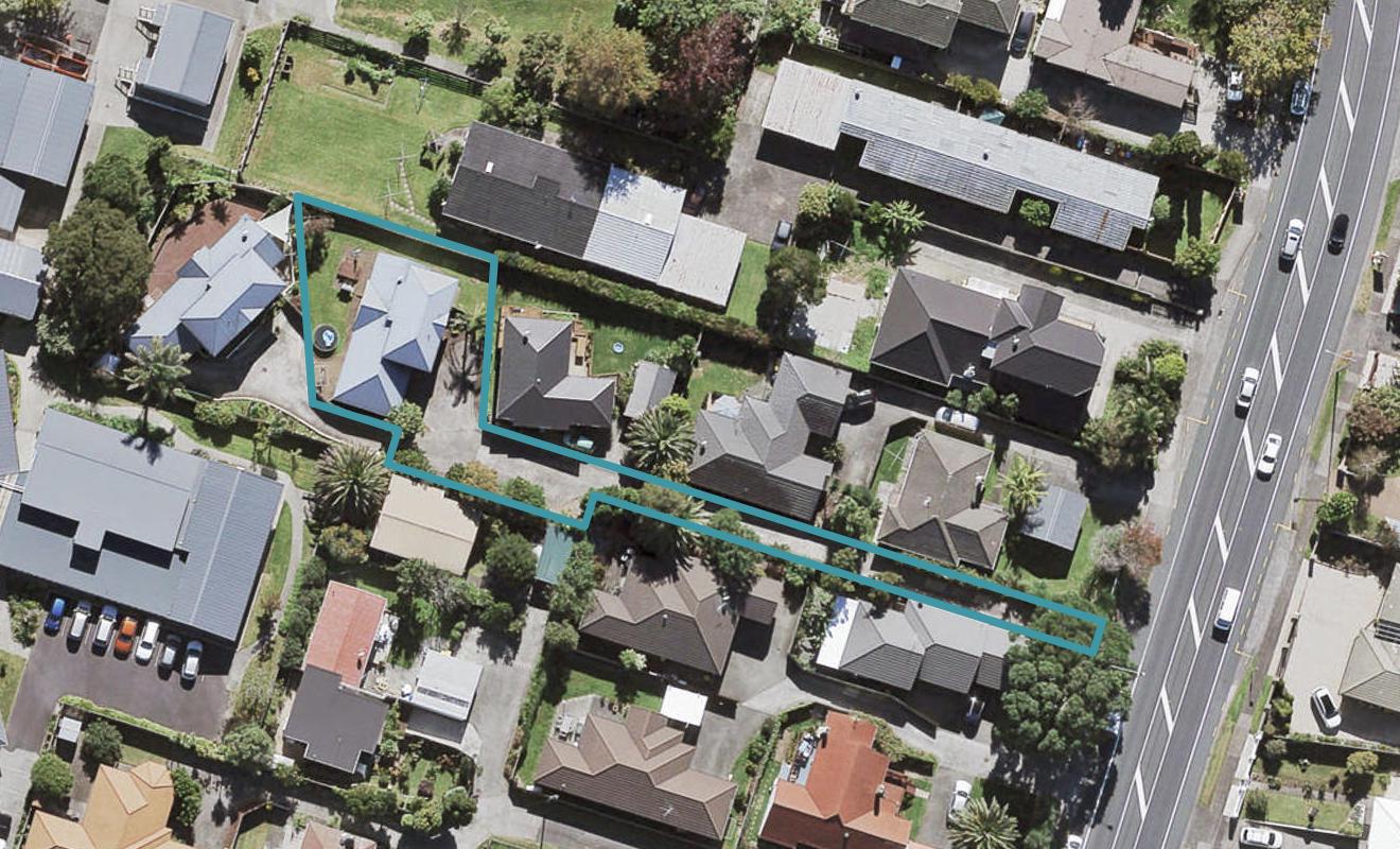 230A Te Atatu Road, Te Atatū South, Auckland - Carousel 1