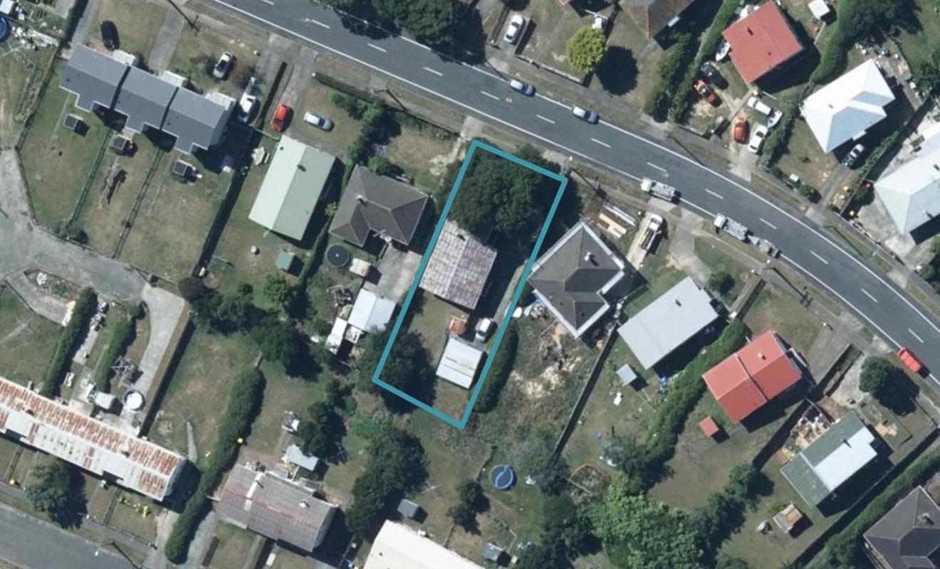 116 Castor Crescent, Cannons Creek, Porirua - Carousel 1