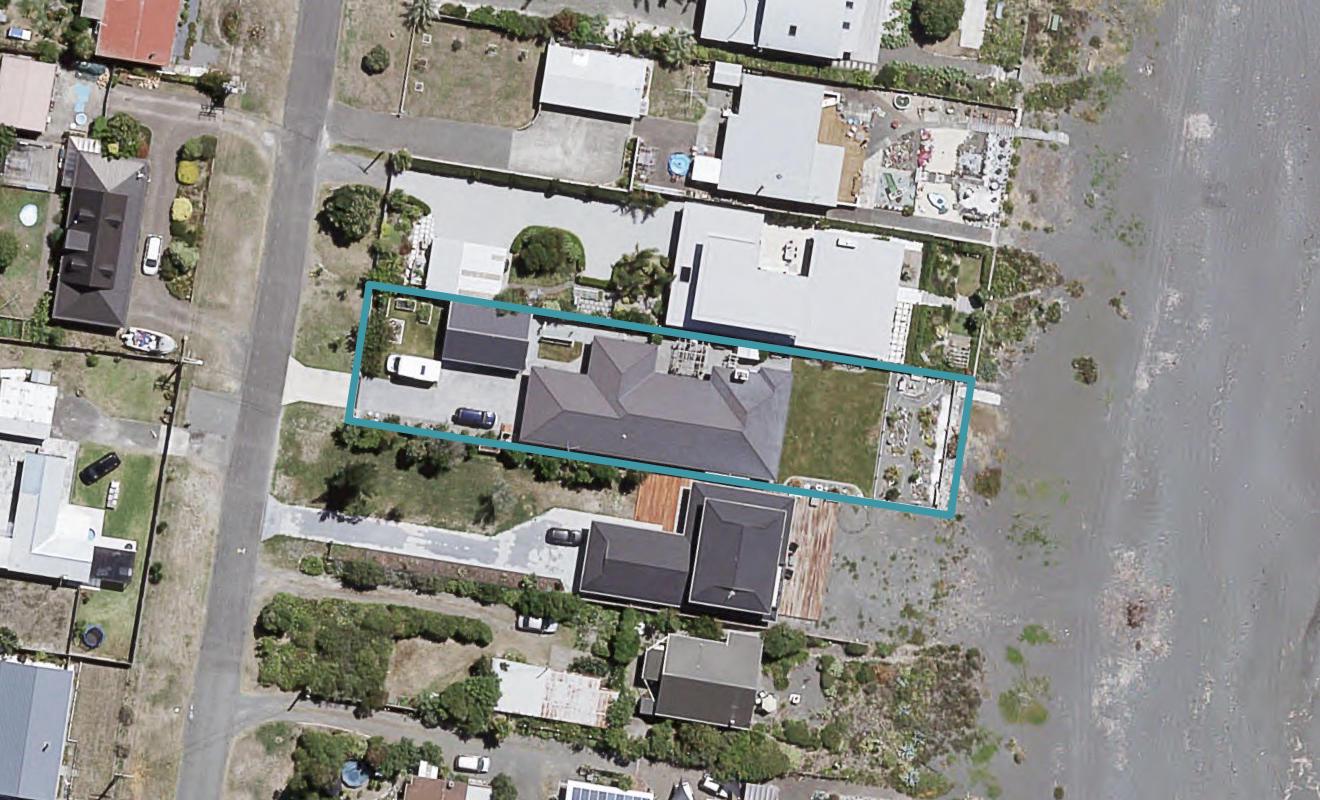 18 Ferguson Street North, Bay View, Napier - Carousel 1