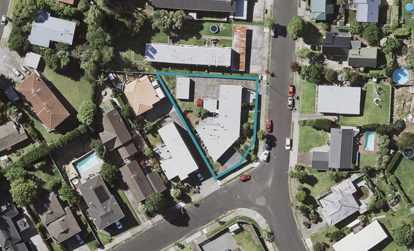 2/21 Houghton Street, Meadowbank, Auckland - Carousel 1
