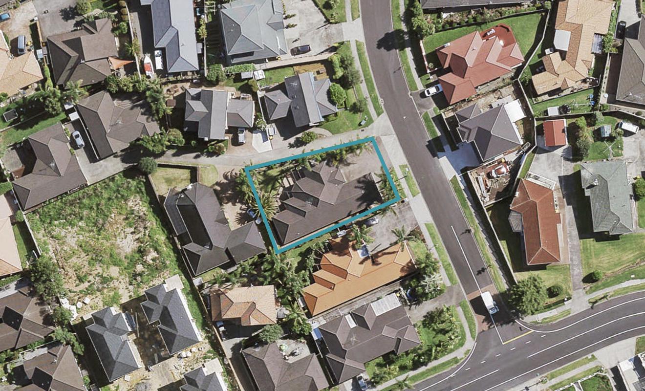 6 Phoenicia Court, The Gardens, Auckland - Carousel 1
