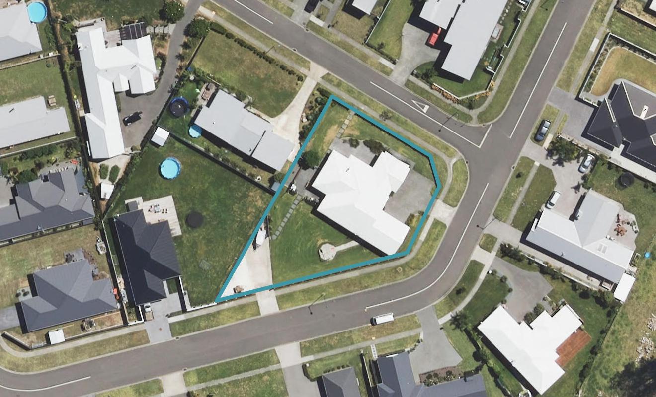 63 Hamilton Drive, Wainui, Gisborne - Carousel 1