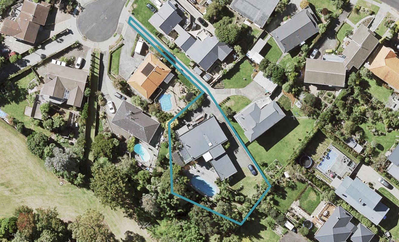 8 Bemrose Place, Cockle Bay, Auckland - Carousel 1