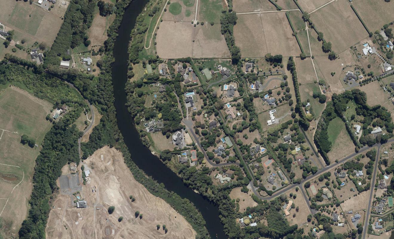 100 Te Awa Road, Tamahere - Carousel 1