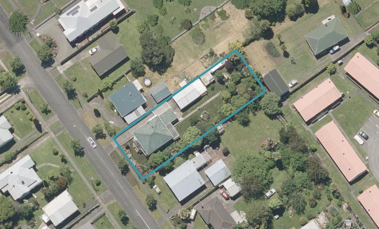 14 Stewart Street, Aramoho, Whanganui - Carousel 1