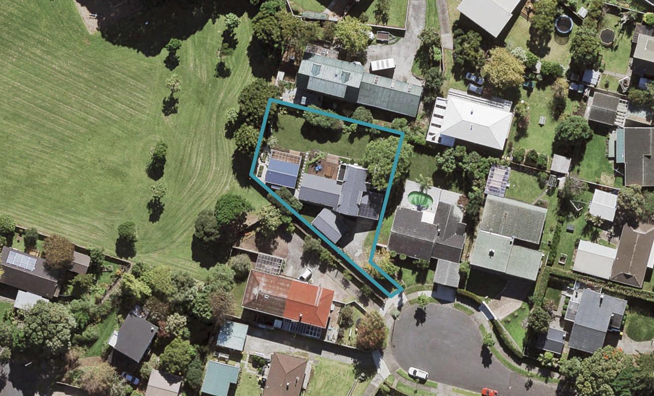 7 Feltwell Place, Mangere Bridge, Auckland - Carousel 1