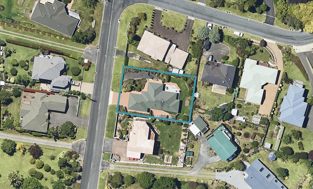 222 Tanners Point Road, Tanners Point, Katikati - Carousel 1