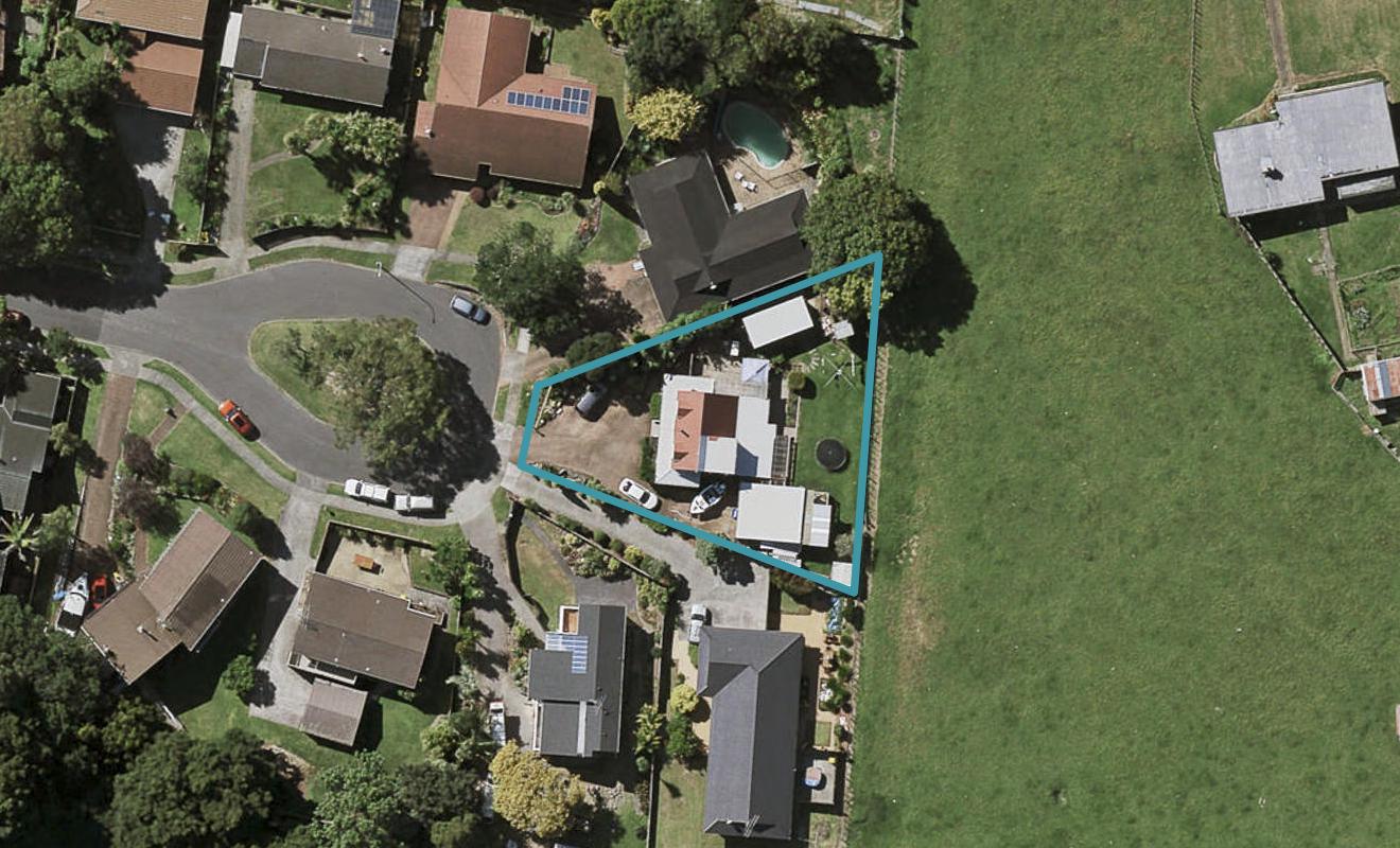 26 Elsted Place, Goodwood Heights, Auckland - Carousel 1