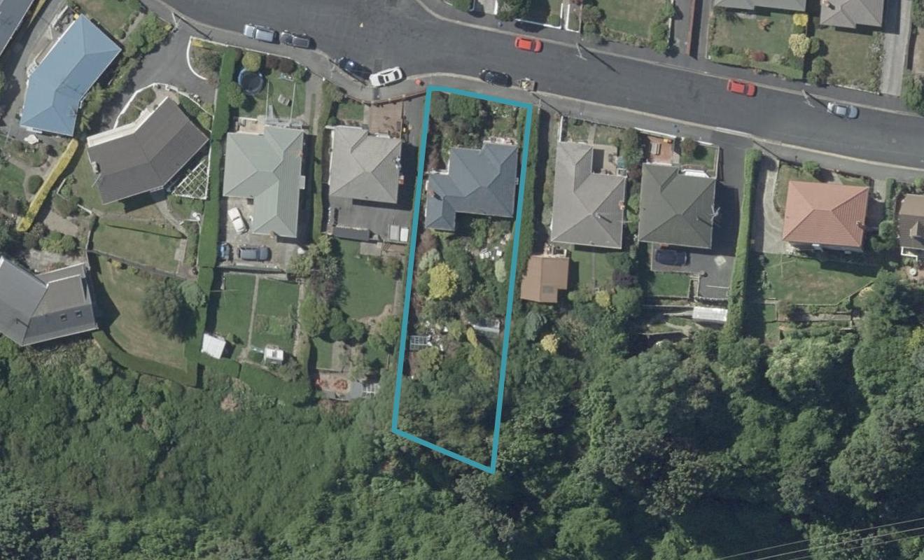 9 Warwick Street, Balaclava, Dunedin - Carousel 1