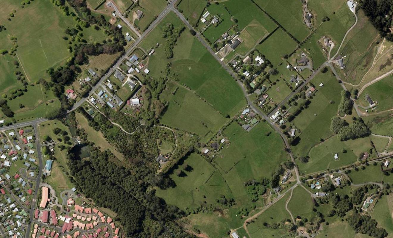 2 Tay Street, Glenbervie, Whangārei - Carousel 1