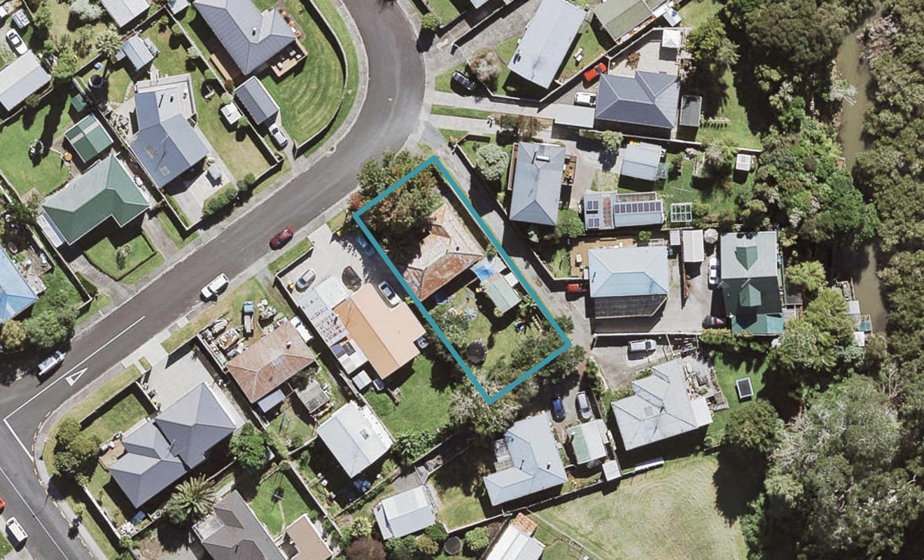 7 Ivy Place, Birkdale, Auckland - Carousel 1