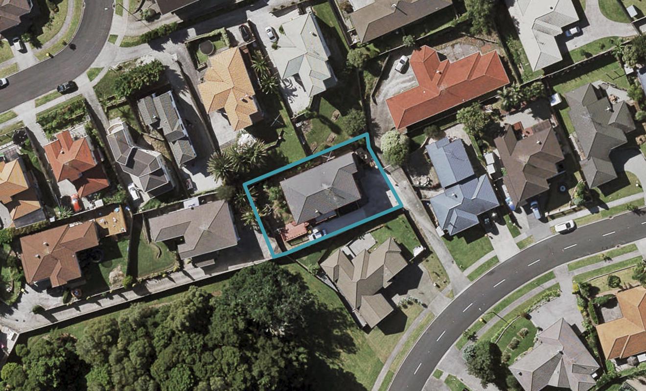 23 De Havilland Drive, Goodwood Heights, Auckland - Carousel 1