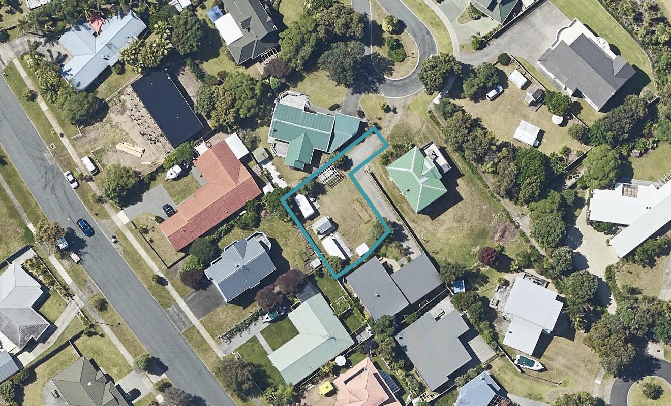 10 Tuhua Place, Bowentown, Waihi Beach - Carousel 1