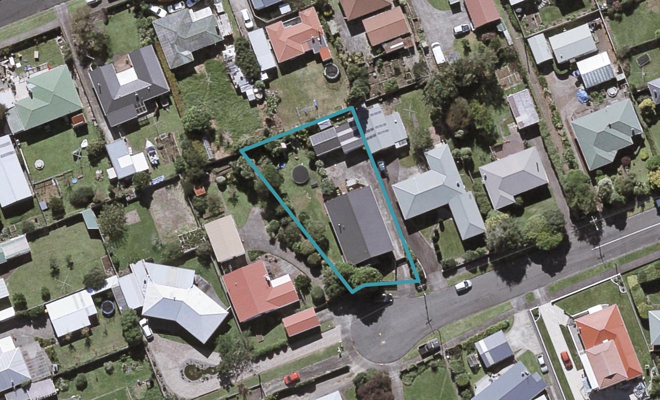 28 Hurdon Street, Hurdon, New Plymouth - Carousel 1