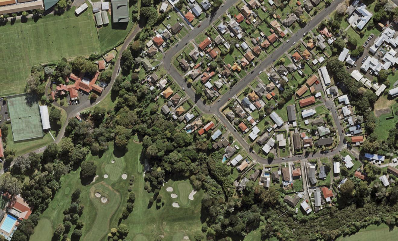 17 Baldwin Street, Otahuhu, Auckland - Carousel 1