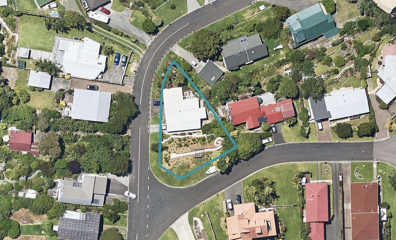 4 Moana Drive, Tanners Point, Katikati - Carousel 1