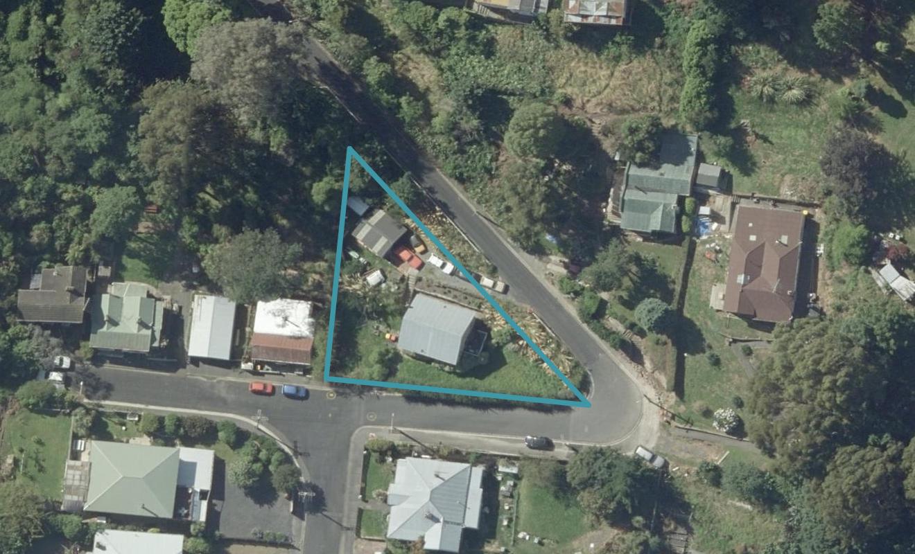 64 Lancefield Street, Balaclava, Dunedin - Carousel 1