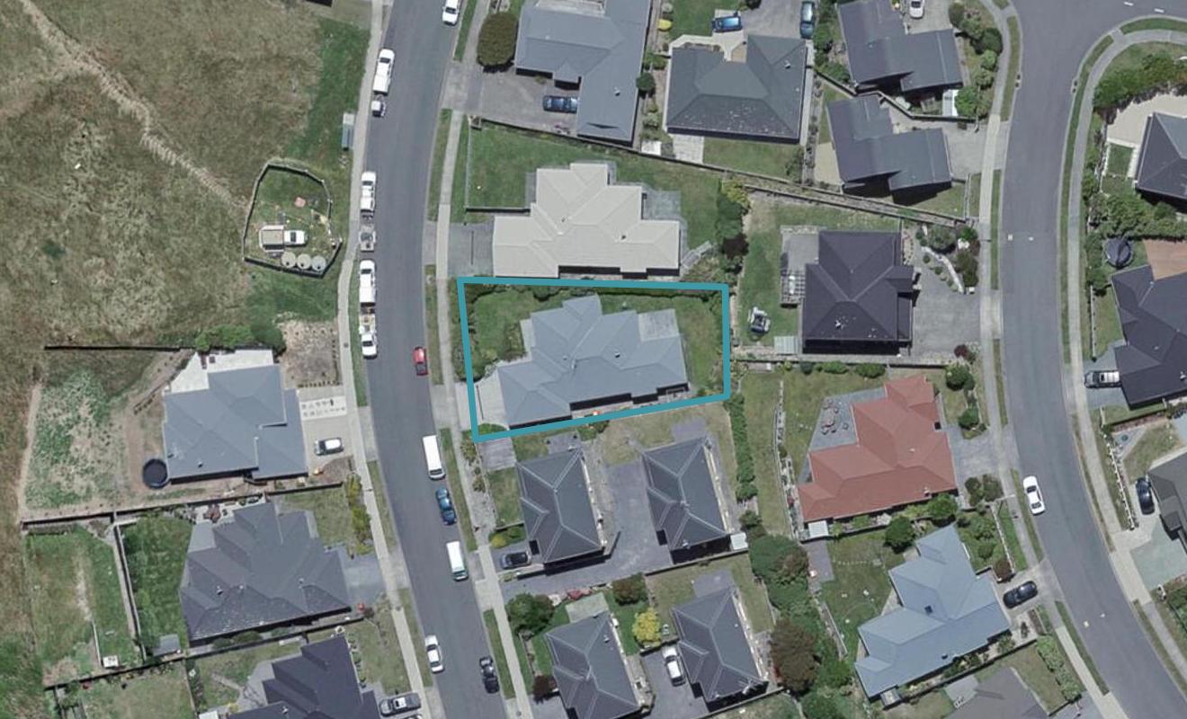 37 Erlestoke Crescent, Churton Park, Wellington - Carousel 1