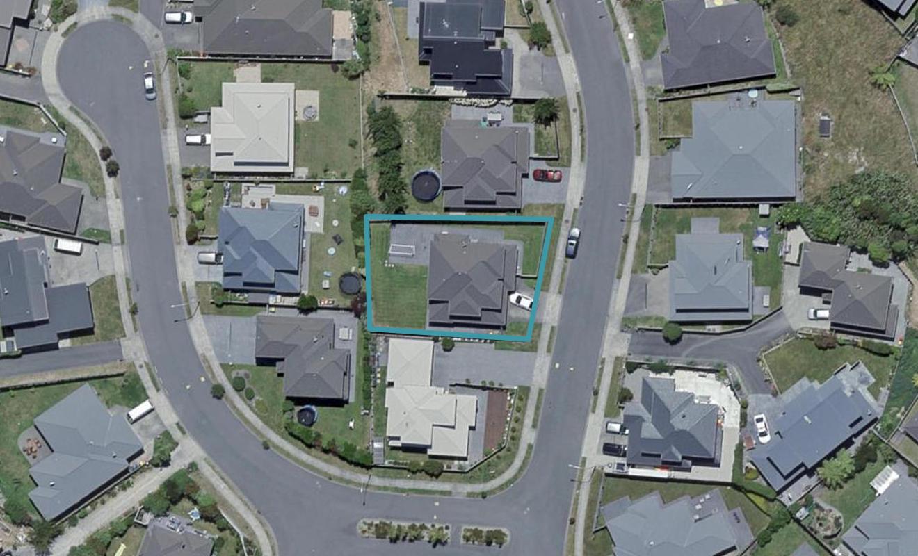 9 Cheetwood Street, Churton Park, Wellington - Carousel 1