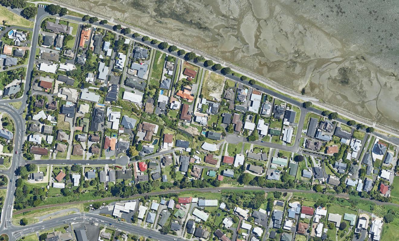 59 Beach Road, Otumoetai, Tauranga - Carousel 1
