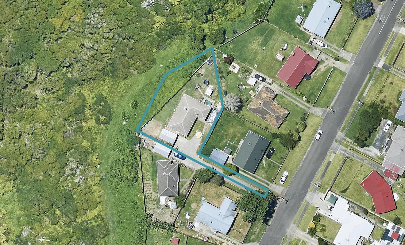 16 Jones Street, Gate Pa, Tauranga - Carousel 1