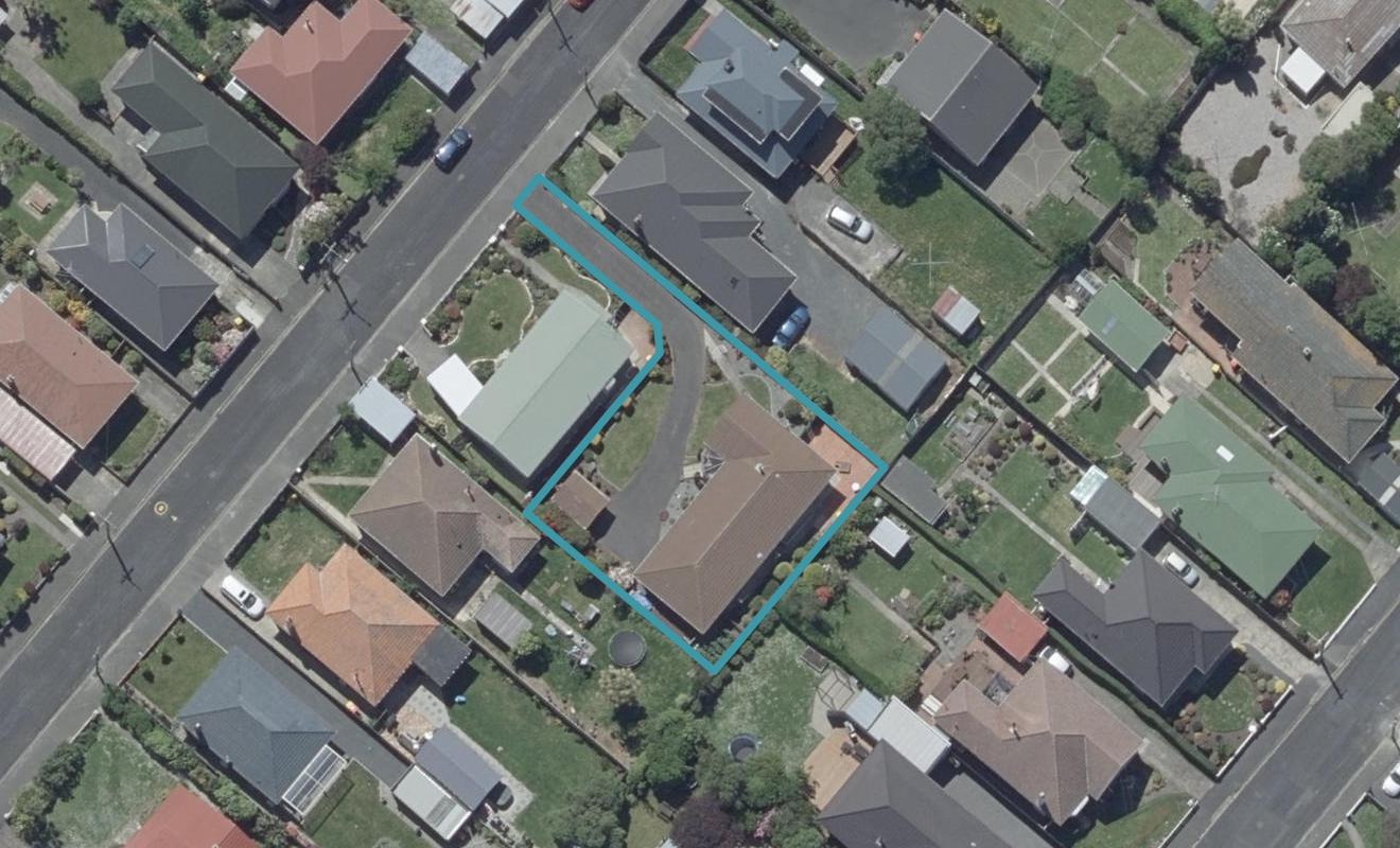 48 Oakland Street, Andersons Bay, Dunedin - Carousel 1