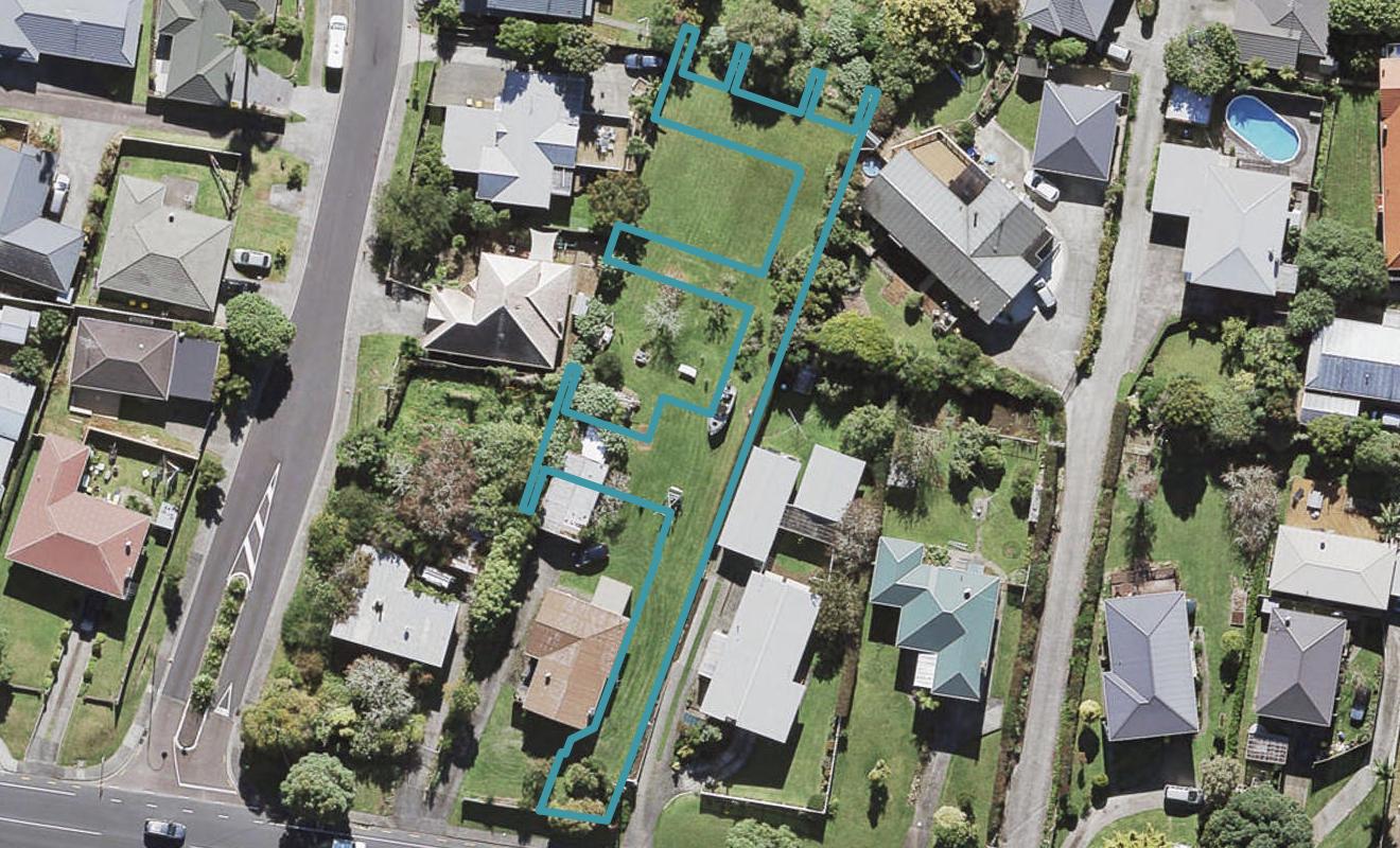 11/106 Triangle Road, Massey, Auckland - Carousel 1