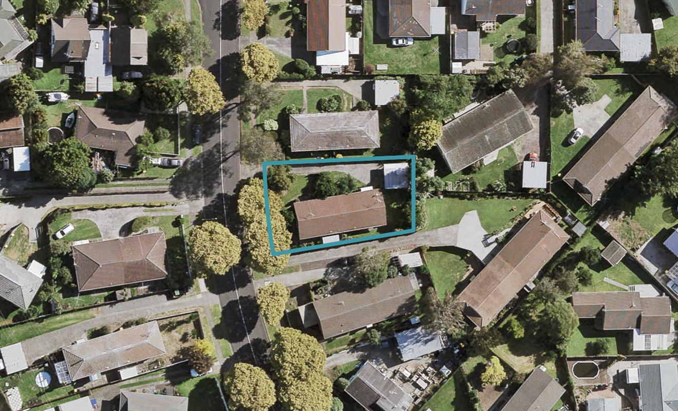 1/28 Kindergarten Drive, Conifer Grove, Takanini - Carousel 1
