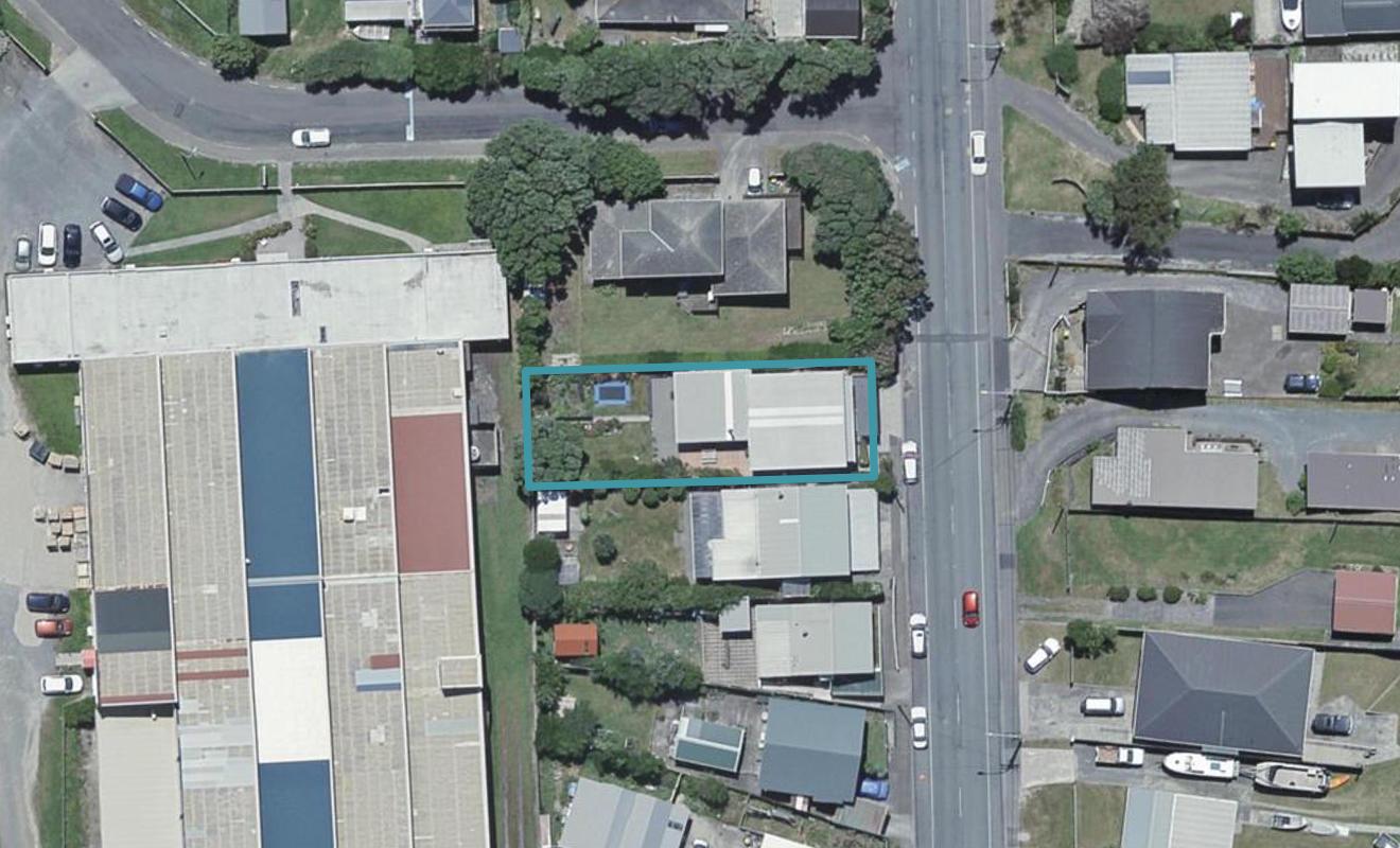 49 Happy Valley Road, Owhiro Bay, Wellington - Carousel 1
