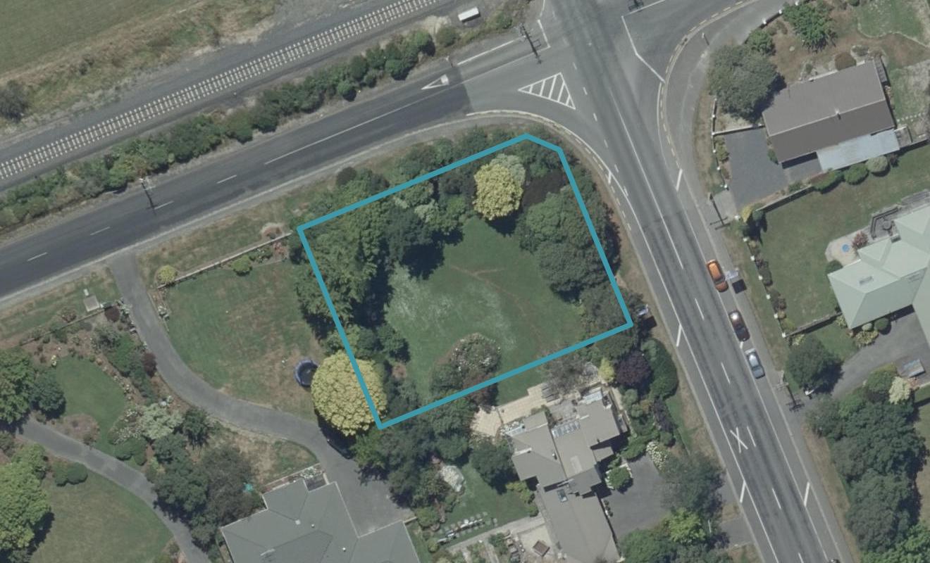 4 Riccarton Road East, East Taieri, Mosgiel - Carousel 1