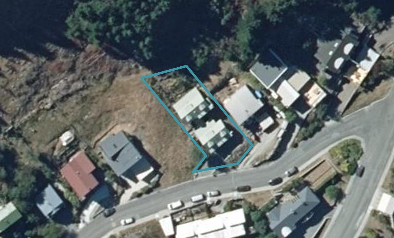 7B Caples Place, Fernhill, Queenstown - Carousel 1