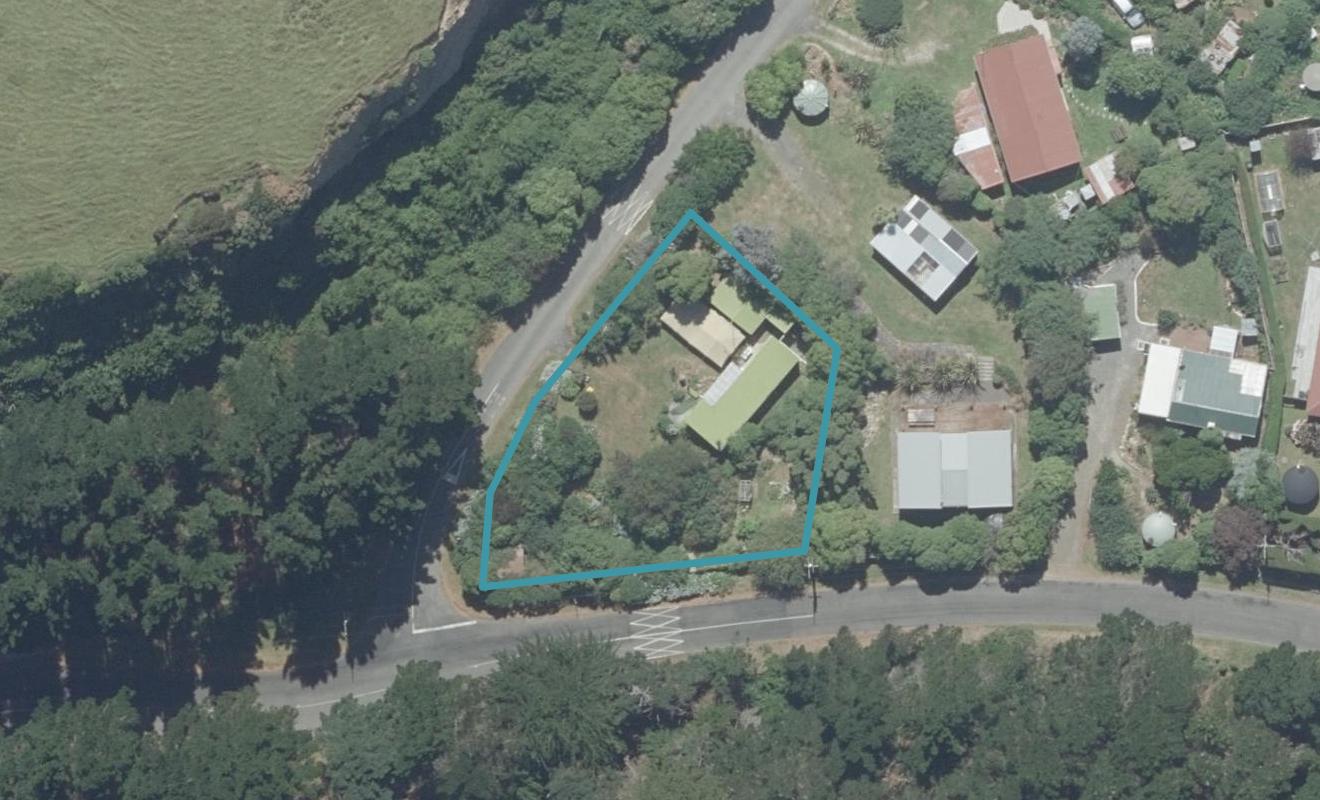 1 Moana Street, Aramoana, Port Chalmers - Carousel 1
