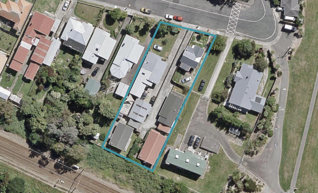 94 Wakefield Street, Alicetown, Lower Hutt - Carousel 1